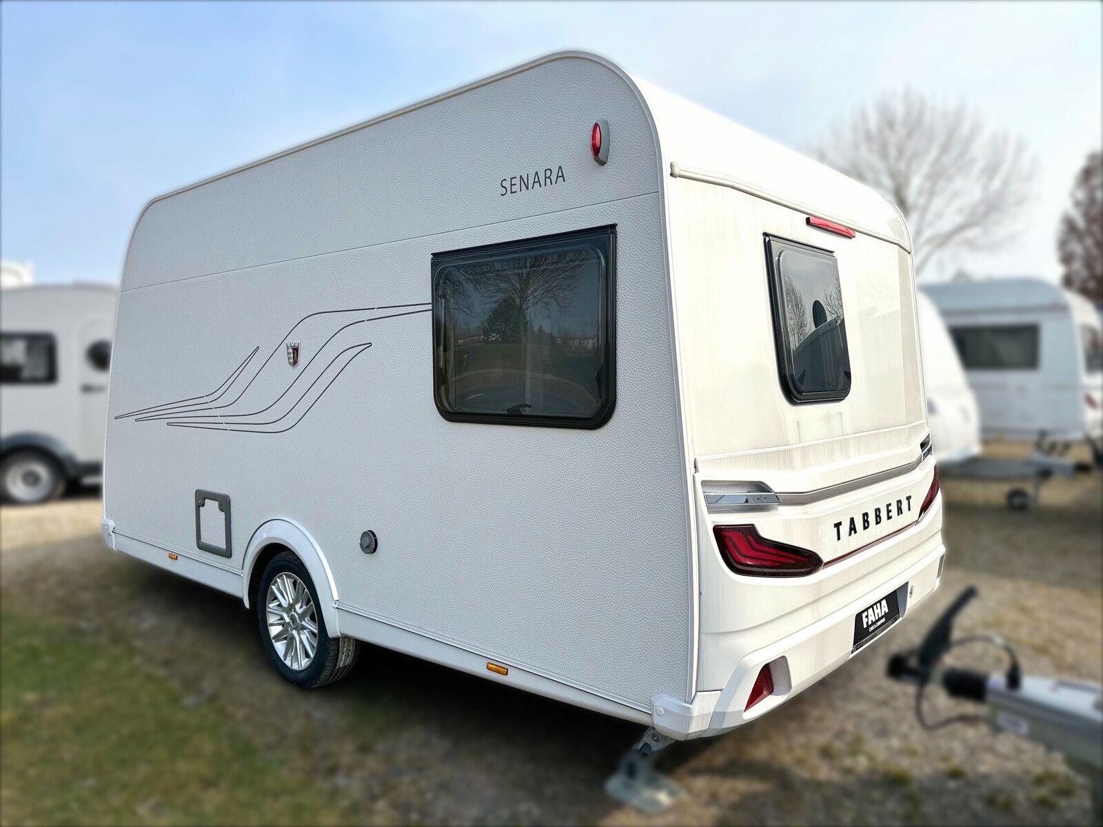 Fahrzeugabbildung Tabbert Senara 400 QD 2.3 Premium Interieur Exterieur