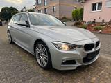BMW 330d Touring M-Paket NAVI*BI-XENON*LEDER*HUD*AHK - BMW 330 Kombi 330d m paket mit Diesel-Antrieb