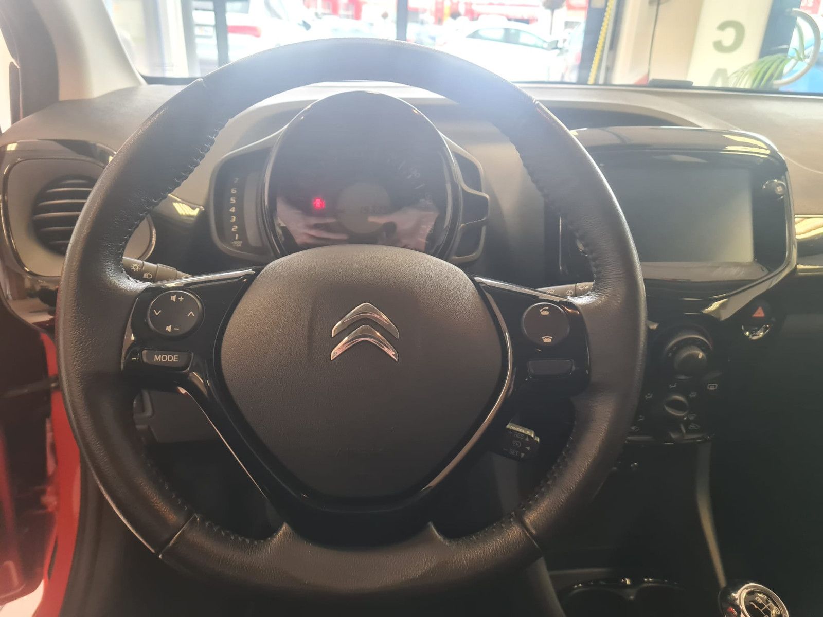 Fahrzeugabbildung Citroën C1 Airscape Shine/19TKM/FALTDACH/KLIMA