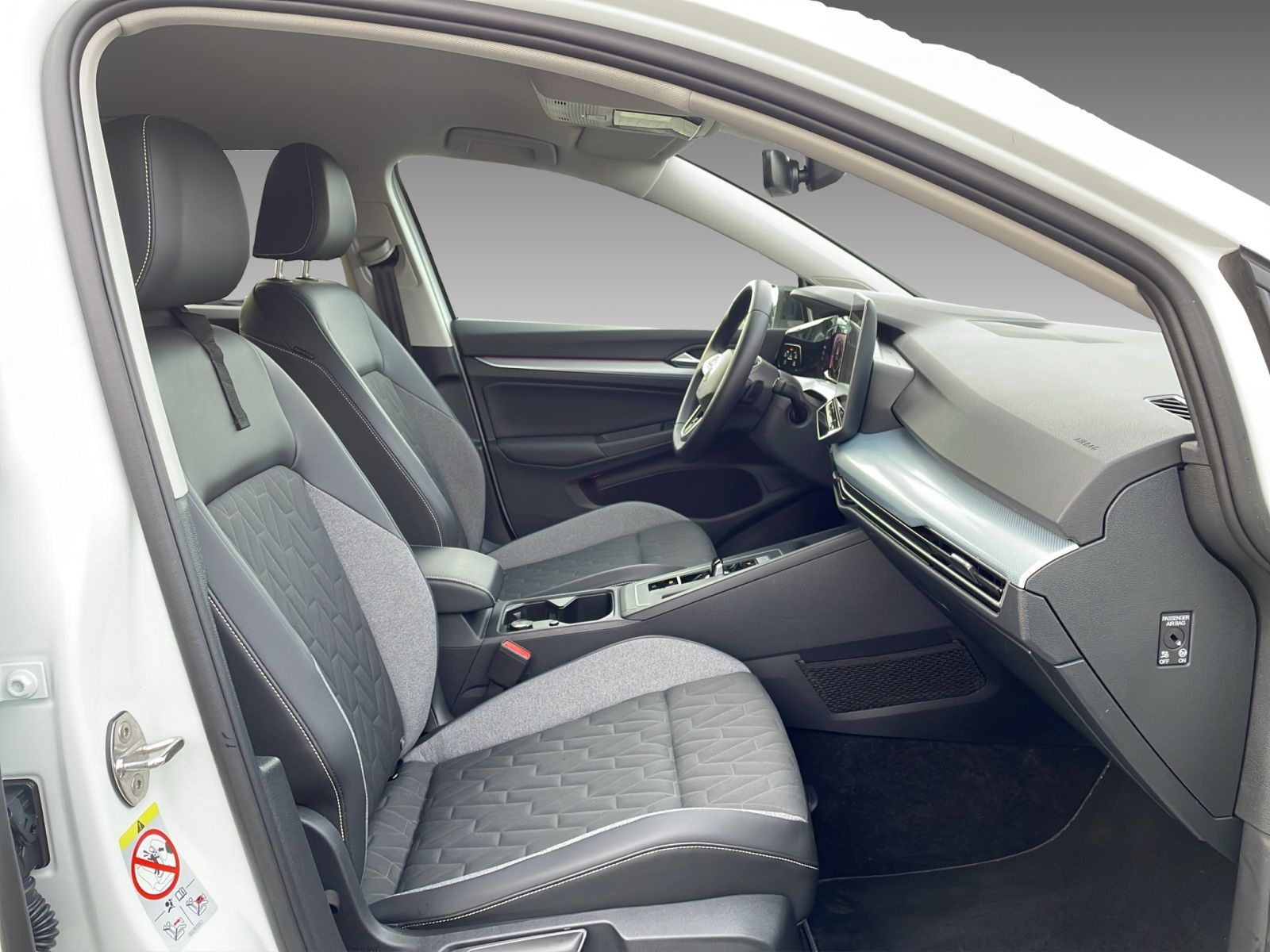 Volkswagen Golf - Bild 8