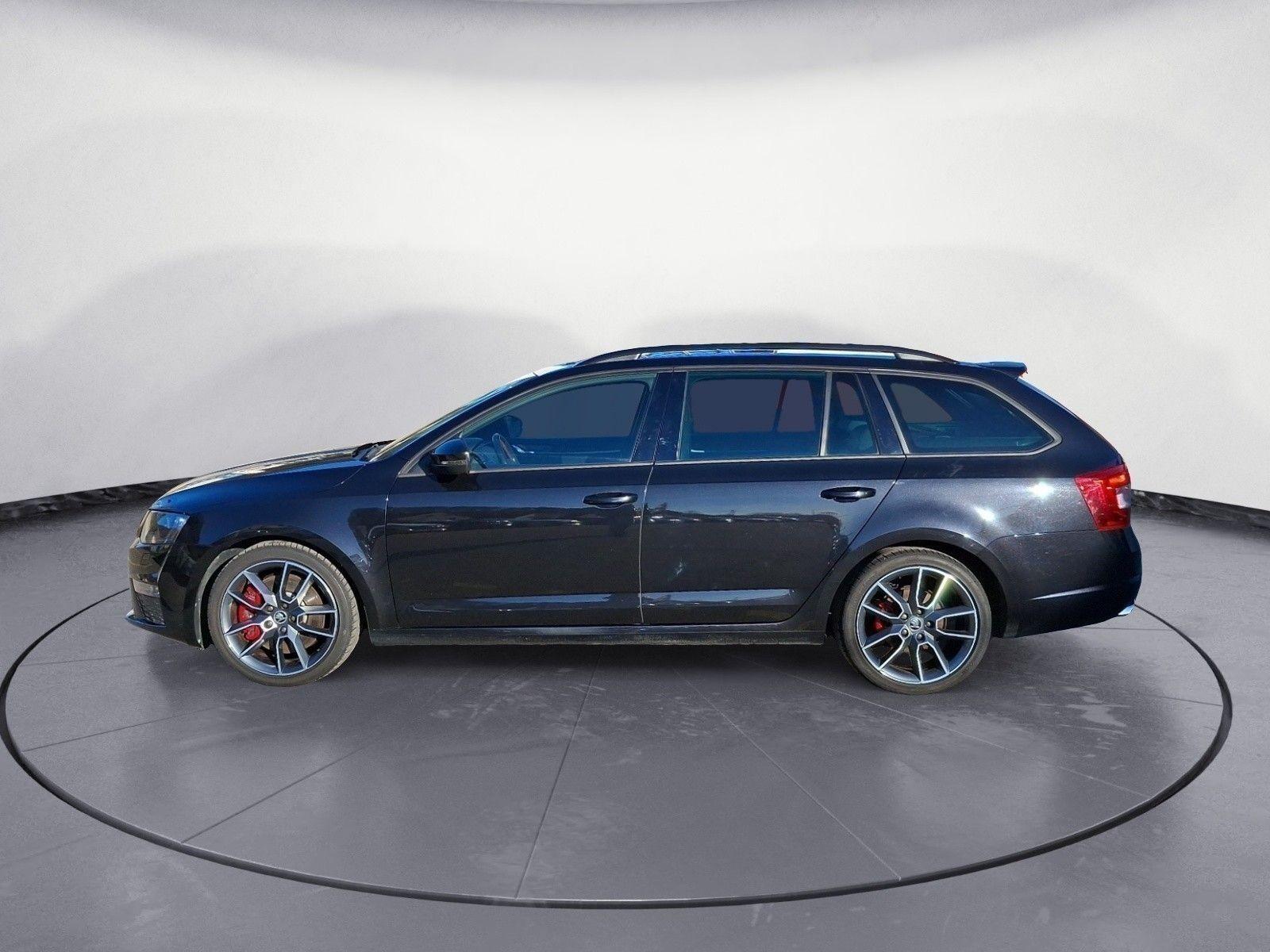 Skoda Octavia Combi 2.0 TSI (Green tec) RS Sitzheizung