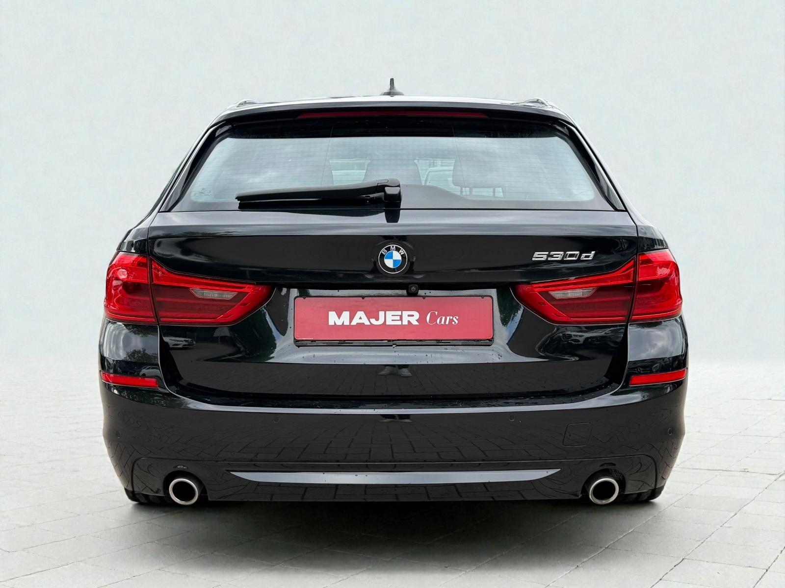 BMW 530d Touring*PANO*LEDER*HUD*LED*HIFI*APPLECAR*