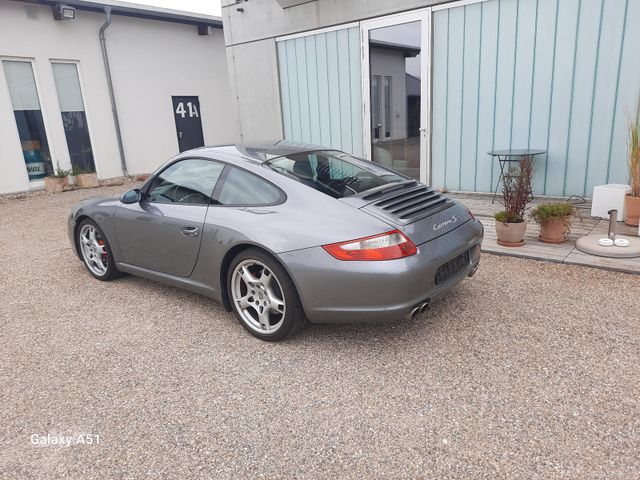 Porsche 997 S 2 Coupe 1Hand 1Lack deutsch Reifen neu