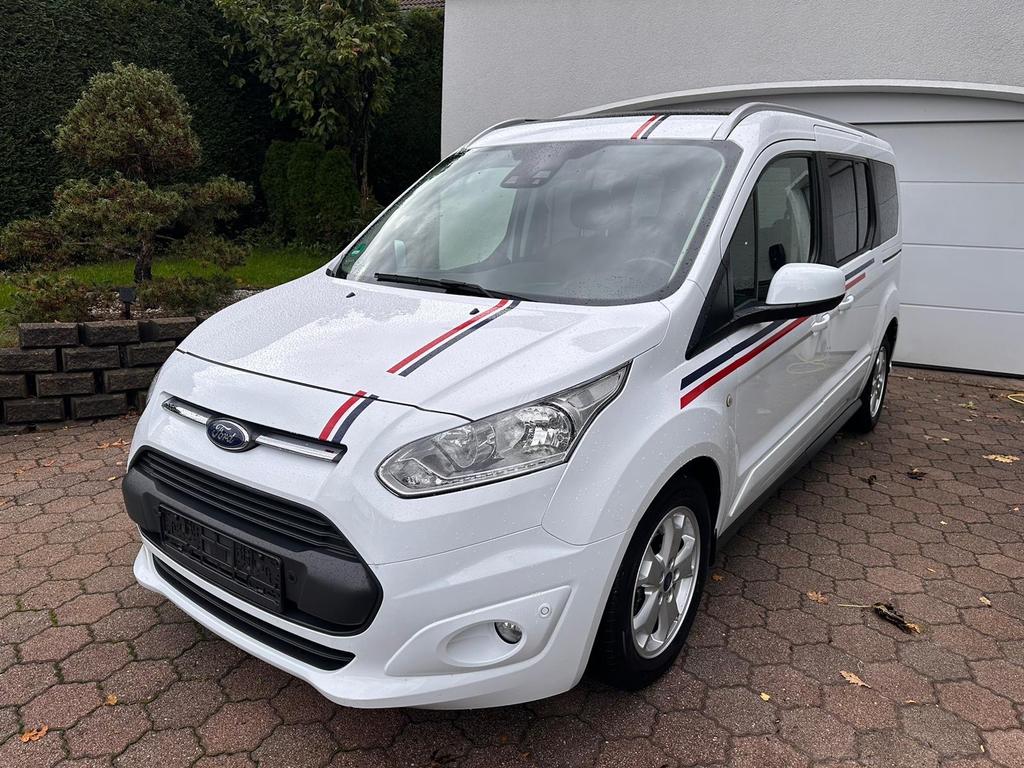Ford Grand Tourneo