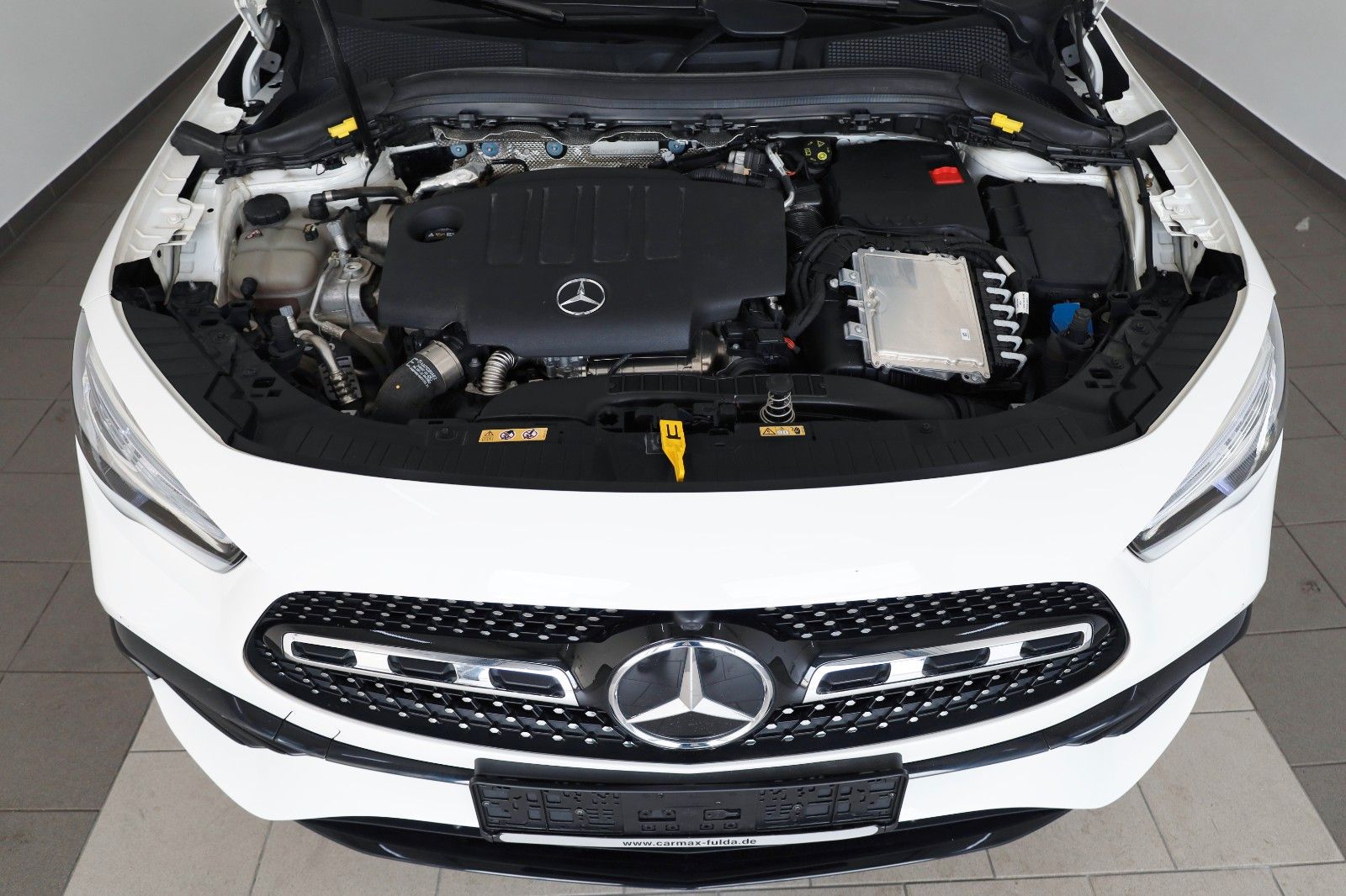 Fahrzeugabbildung Mercedes-Benz GLA 200 d, AMG line, Navi,LED,Kamera,Panorama