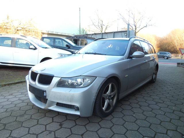 BMW 330 d*M-Paket*Leder*Navi*Shz*Xenon*Automatik*