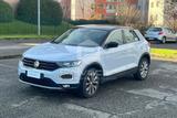 Volkswagen VOLKSWAGEN T-Roc 1.5 TSI ACT Advanced BlueMotion - Volkswagen T-Roc mit Benzin-Antrieb: Kombi