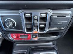 Fahrzeugabbildung Jeep Wrangler 2.2CRDi Rubicon LEDER KAMERA TRITTBRETT