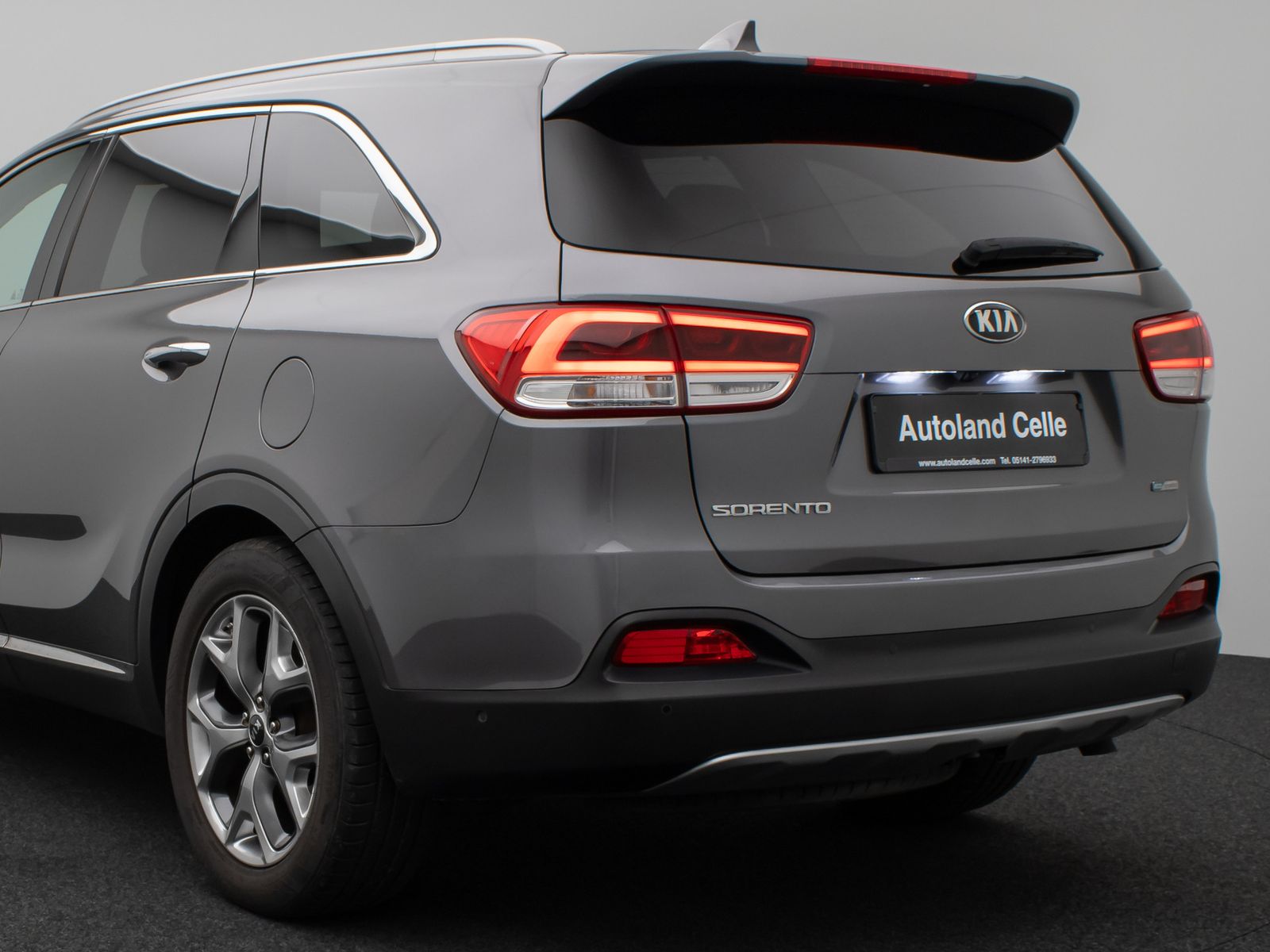 Fahrzeugabbildung Kia Sorento Platinum Edition 4WD AHK ACC 360°8Fach