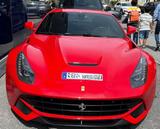 Ferrari F12 -Lückenlose Historie-Approved-Unfallfrei. - Ferrari F12 aus 2013