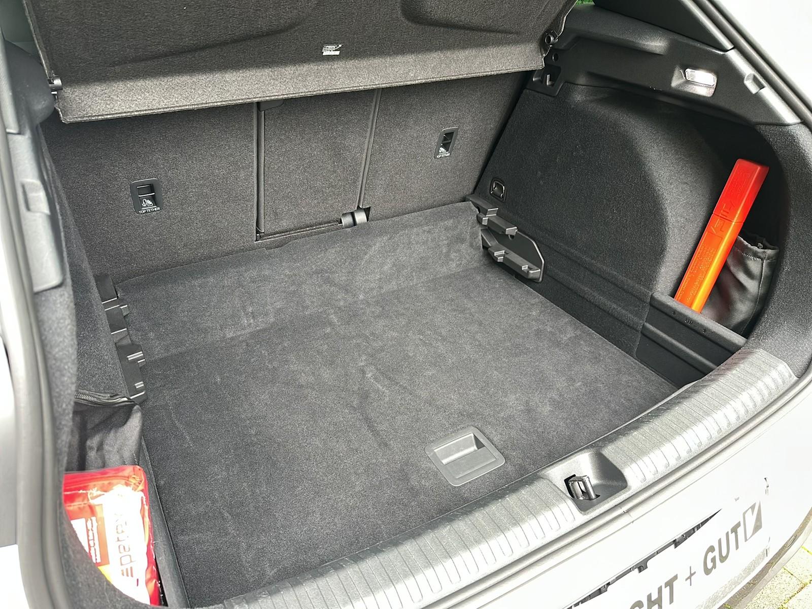 Cupra Terramar 1.5 eTSI Matrix DCC Navi el.HK 360°Kam