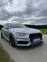 Audi A4 2.0 TFSI S tronic Avant - - Audi A4: Silber
