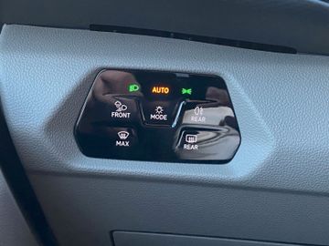 Volkswagen T7 Multivan 2.0TDI DSG Edition CarPlay RFK SHZ