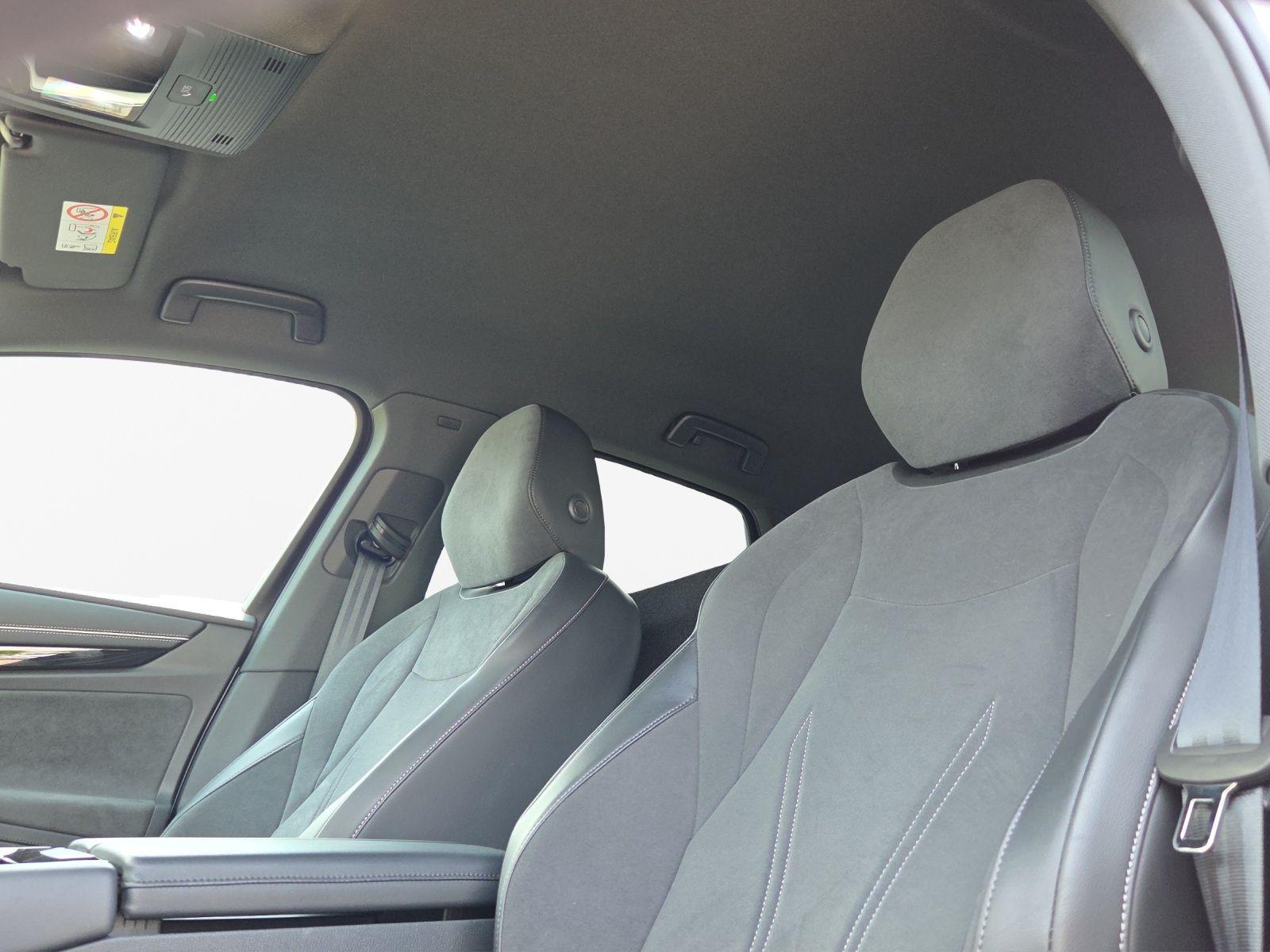 Volkswagen ID.7 Pro Navi*Wärmep*IQ-Light*IQ-Drive*AHK*Easy-