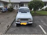 Renault R4 GTL mit H und Saison Kennzeichen - Renault R 4: Kleinwagen