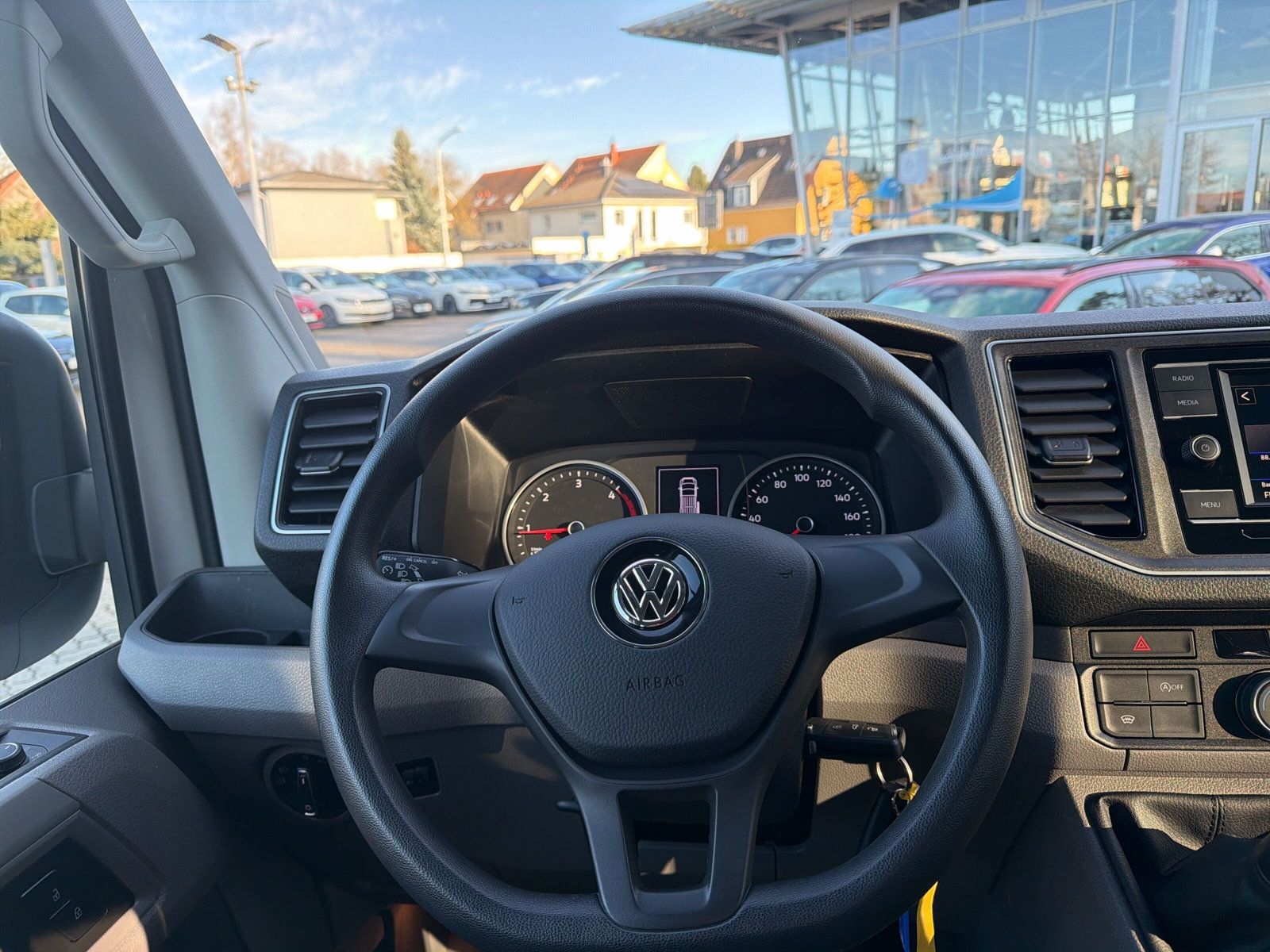 Crafter Kasten PLUS 35 Trendline mittellang FWD