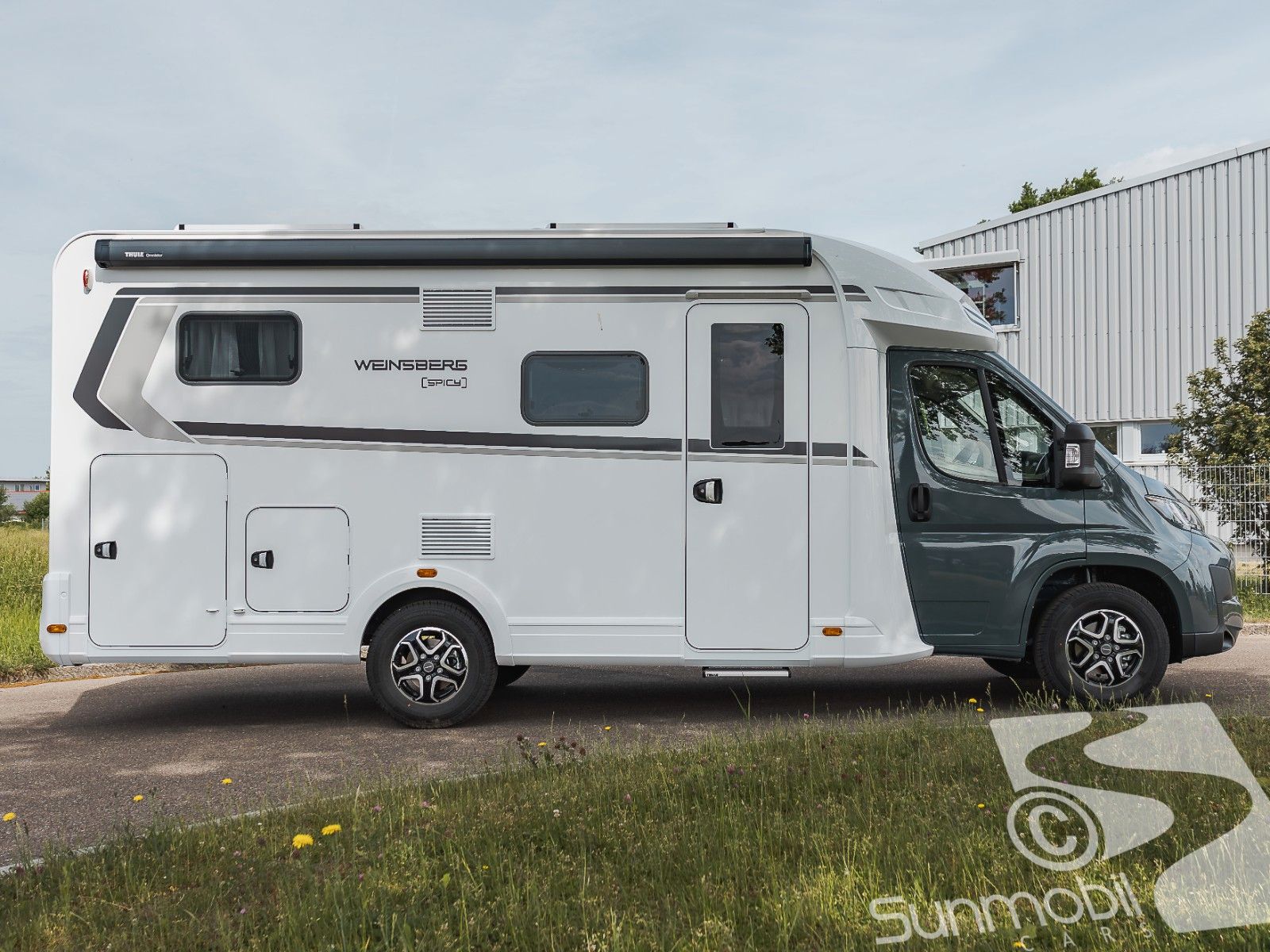Fahrzeugabbildung Weinsberg CaraSuite 650 MEG SPICY #Autom #Lithium #Solar