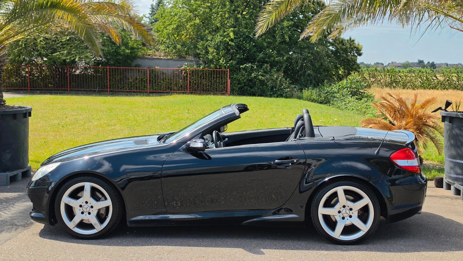 Mercedes-Benz SLK 350 Roadster AMG LINE