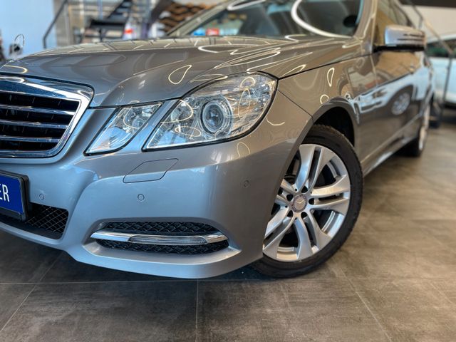 Mercedes-Benz E 300 CGI BlueEfficiency *AHK*TEMPOMAT*NAVI*KAM*