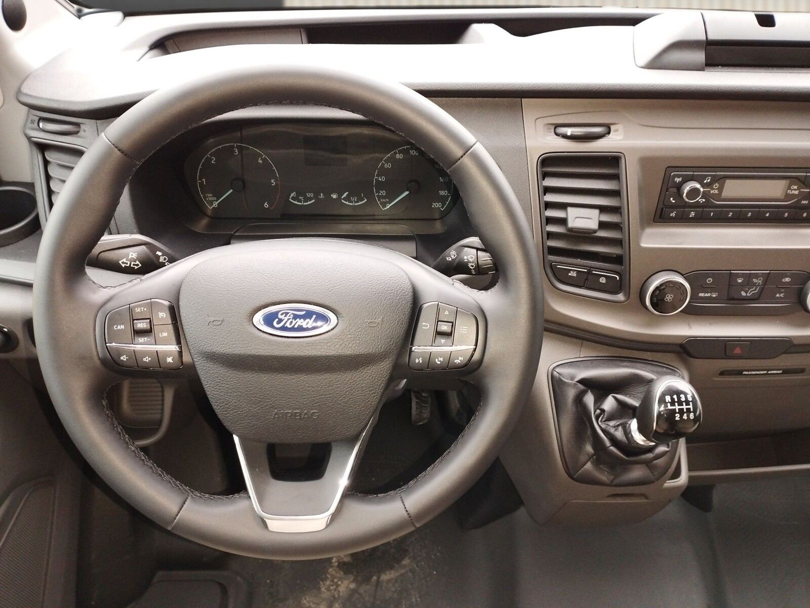 Fahrzeugabbildung Karmann Dexter 4x4 DE 560 AW Allrad 4x4, RFK, Alufelgen