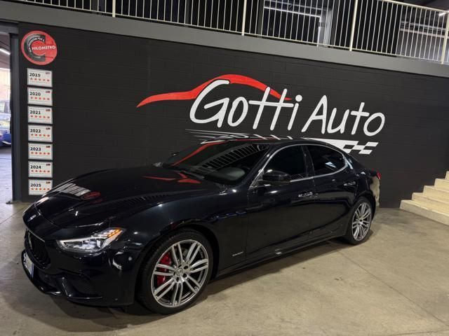 Maserati MASERATI Ghibli 330CV IBRIDO IVA ESPOSTA SERVICE imagem 2
