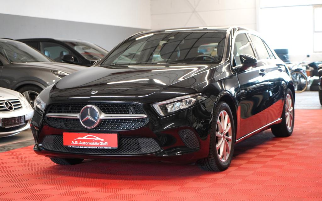 Mercedes-Benz A 220