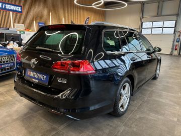 MYAUTOCENTER – Gebraucht- und Jahreswagen mit Werkstattservice in Pfaffenhofen Volkswagen Golf VII Variant Highline BMT *R Line*Navi*Xenon