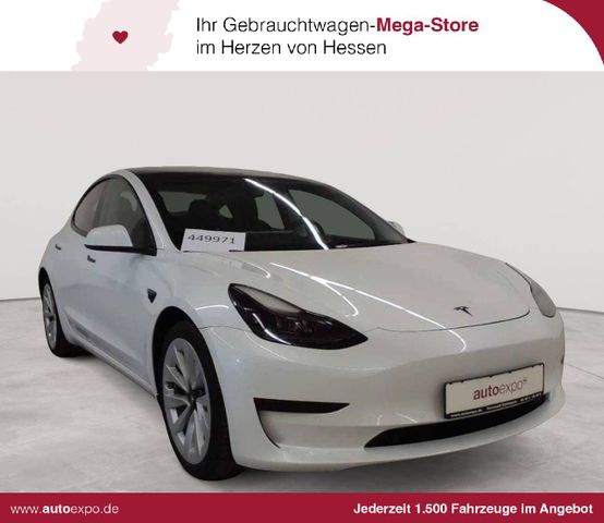 Tesla Model 3 Standard Reichweite Plus