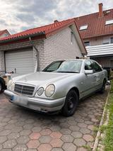 Mercedes-Benz Mercedes Benz w210 E230 - gebrauchte Mercedes-Benz E 230 aus dem Jahr 1996