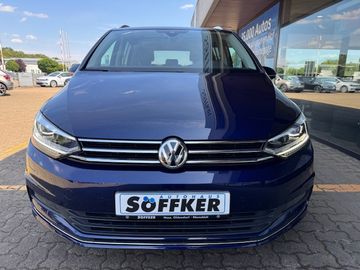Bild 4 VW Touran SOUND 1.6 TDI DSG 7-Sitzer LED-SW RearVie