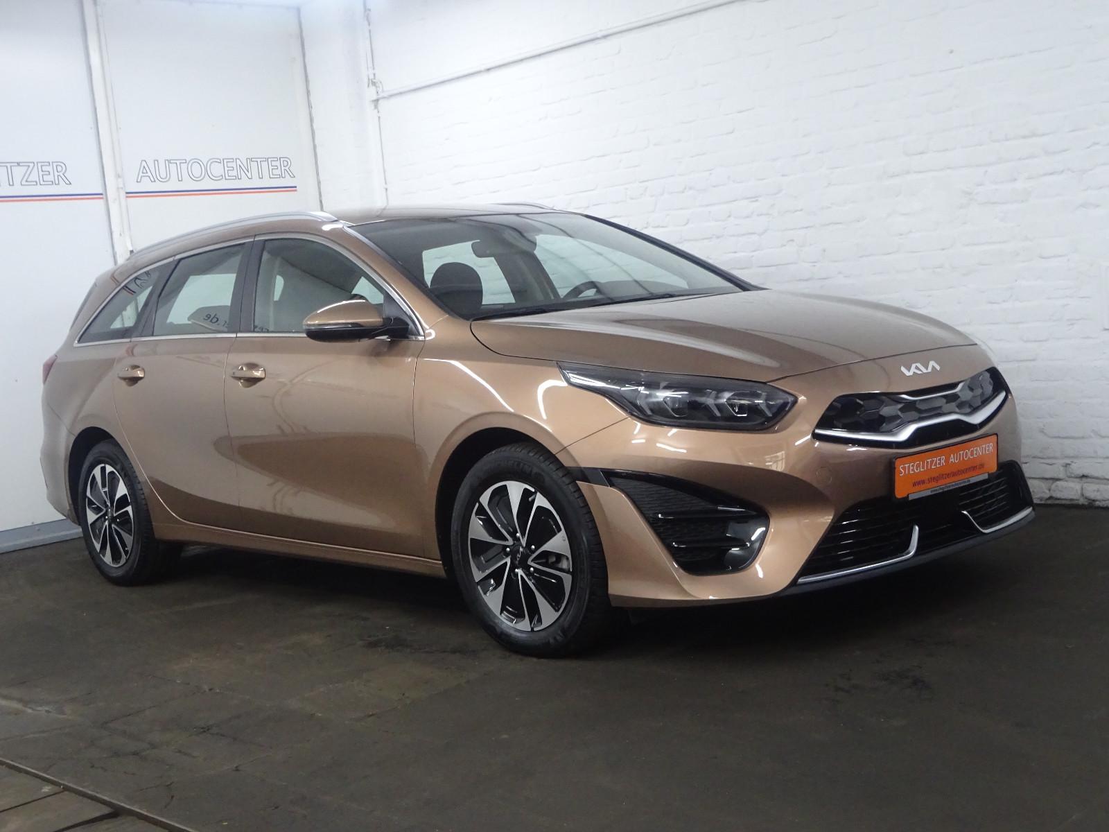 Kia cee'd SW 1.6 GDI PHEV Spirit DCT ACC/LED/Kamera