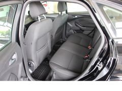 Fahrzeugabbildung Ford Focus Lim.18 Zoll,Alu,Sitzheizung,PDC,AHK