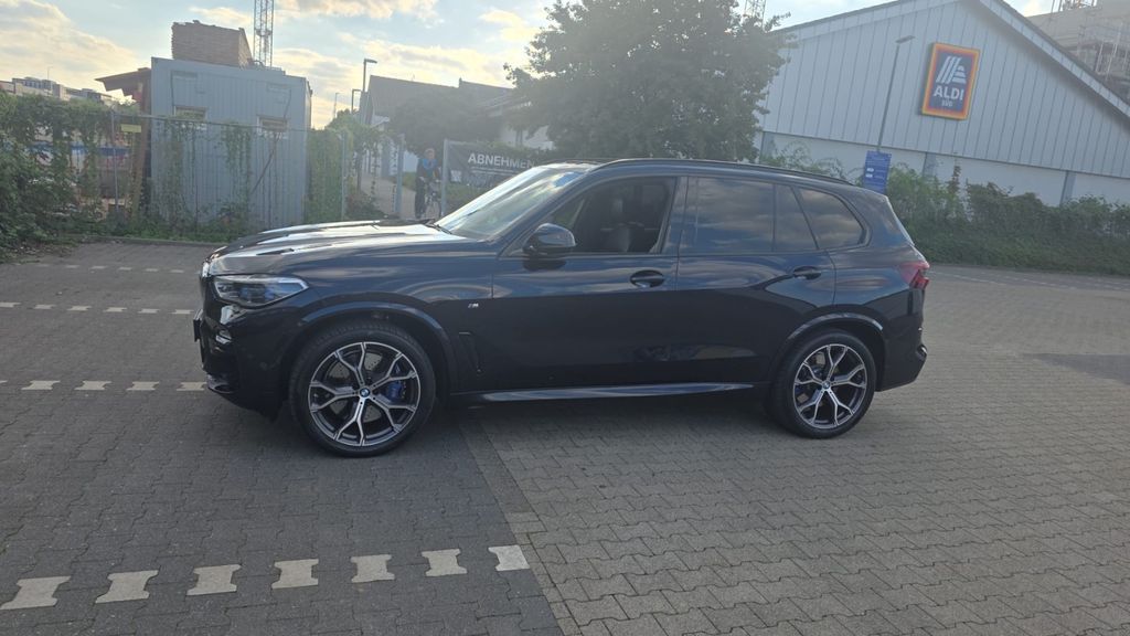 Image of BMW X5