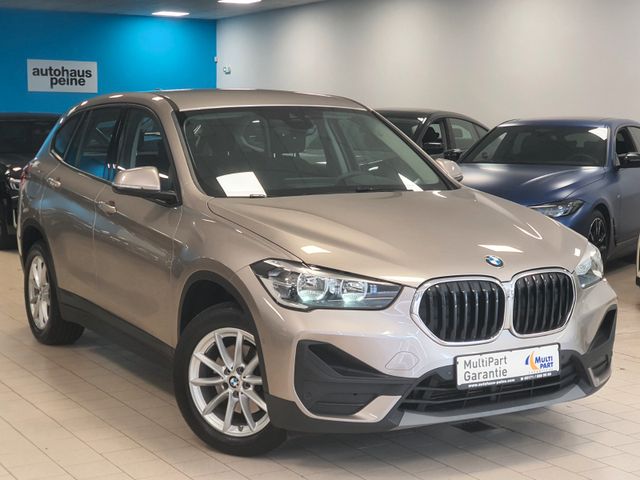 BMW X1sD18d/Aut/Navi+/HUD/Kamera/ParkAs/Temp