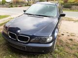 BMW 318d touring - - BMW 318 aus 2005: 318d