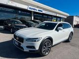 Volvo V90 Cross Country B4 (d) AWD Geatronic Bus - weiße Volvo V90 Cross Country