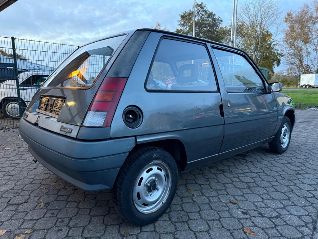 Renault R 5