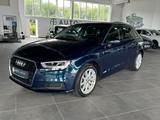 Audi A3 Sportback design *KAMERA*NAVI* - Audi A3 design mit Benzin-Antrieb