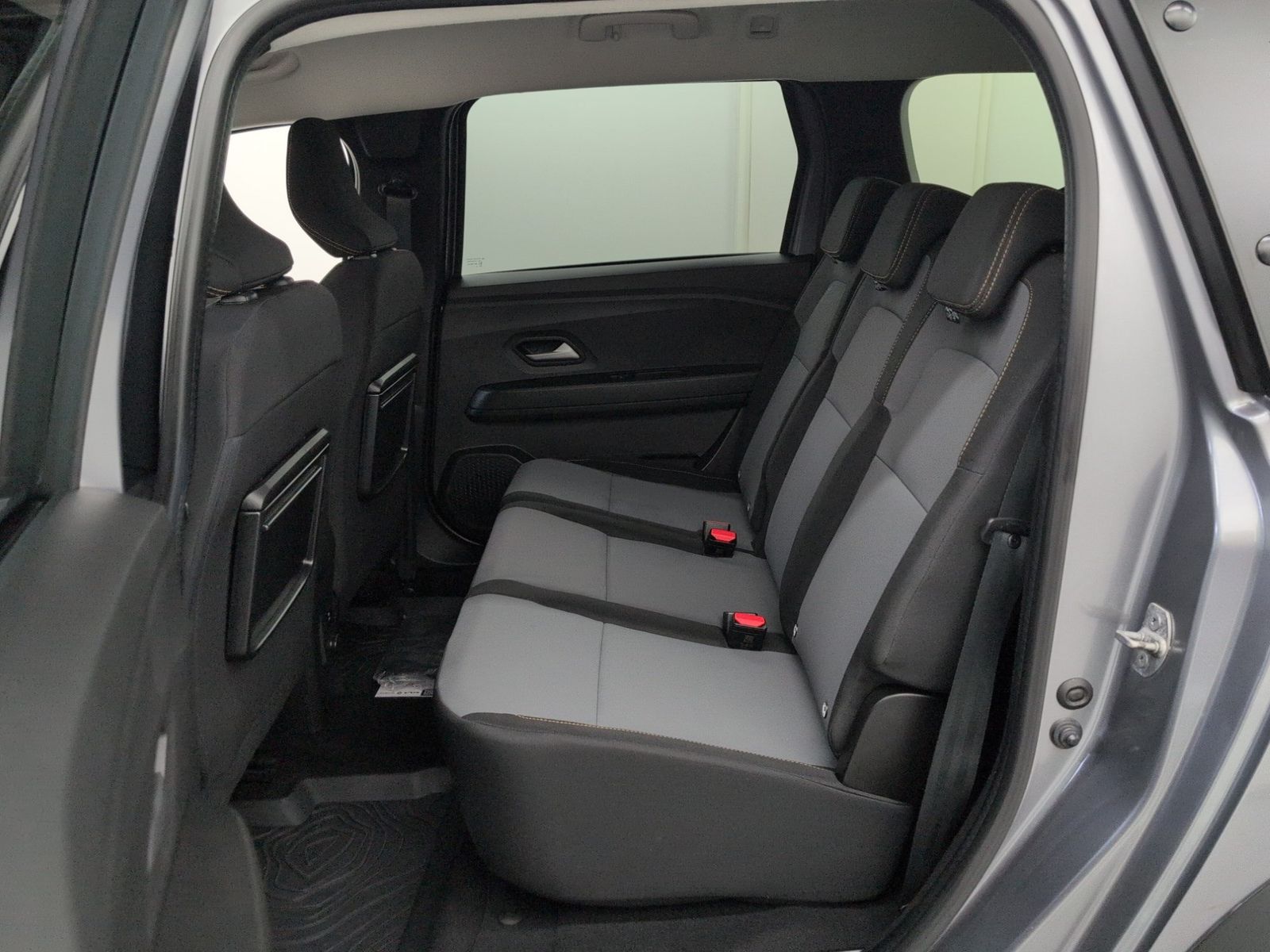 DACIA Jogger TCe 110 Extreme+ 7-Sitzer Navi – Bild 8