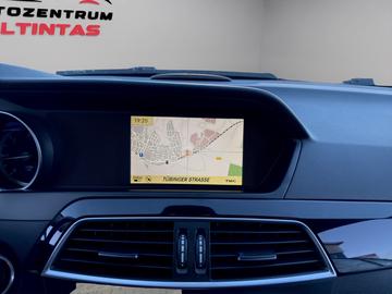 صورة مصغرة 15 لـ 2012 Mercedes-BENZ C 220