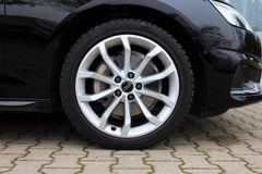 AUDI A4 Avant 40TDI quattro/ MATRIX/BUSINESS/AMBIENTE AUDI A4 Avant 40TDI quattro/ MATRIX/BUSINESS/AMBIENTE