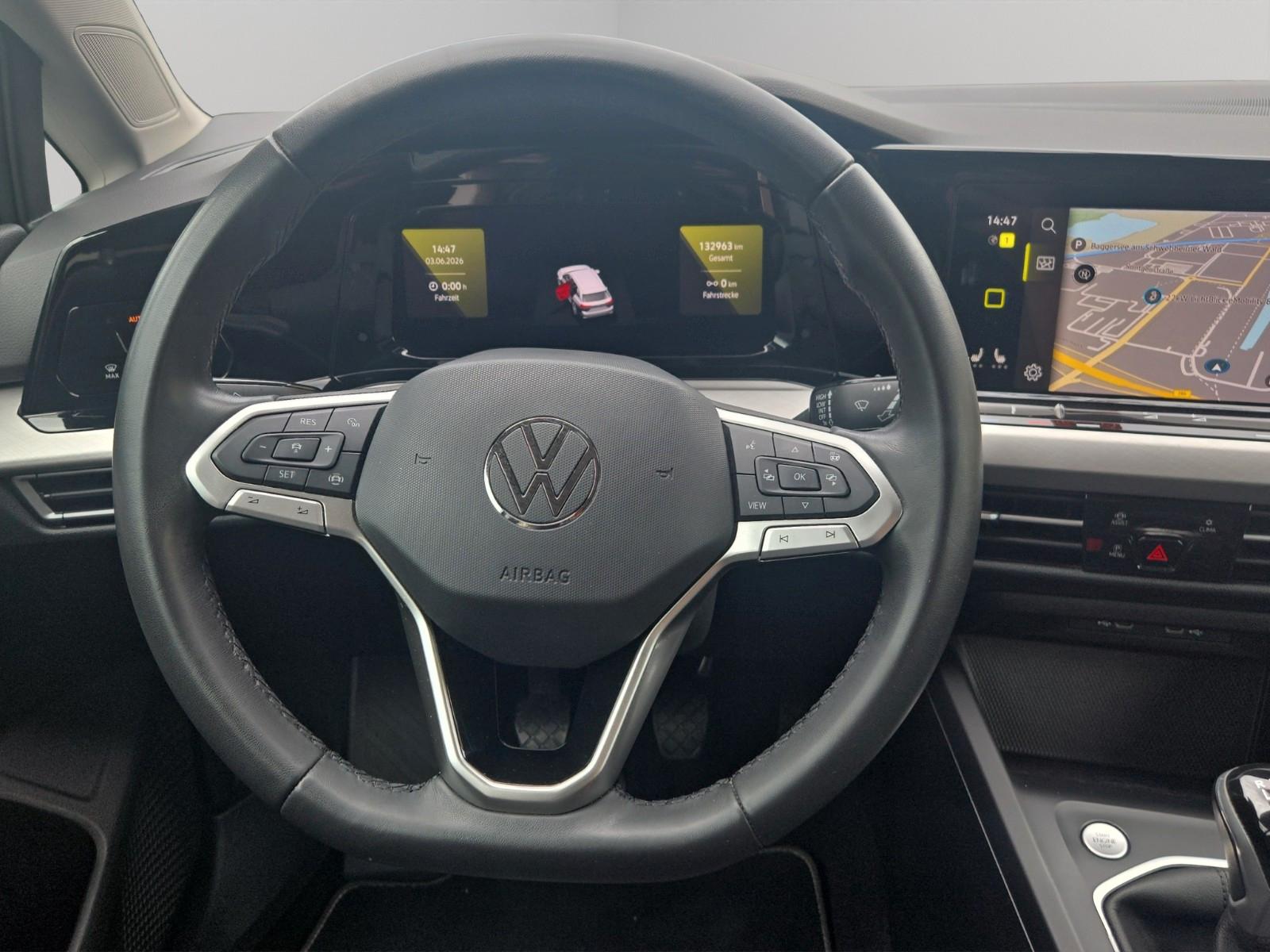 Volkswagen Golf VIII Var Life*VIRTUAL*KAMERA*LED*AHK*ACC, миниатюра 11