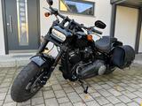 Harley-Davidson Fat Bob FXFBS 114 Softtail Vivid Black - HARLEY-DAVIDSON SOFTTAIL