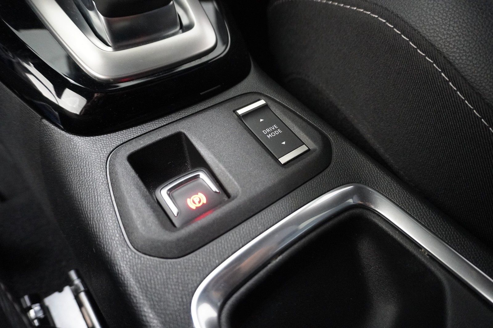 Fahrzeugabbildung Opel Corsa-e F ULTIMATE 3-PHASIG NAVI/LED/KAMERA/DAB+