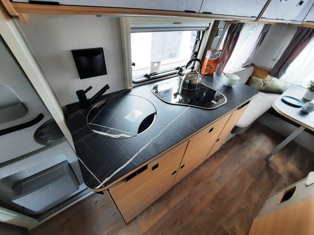 Fahrzeugabbildung HYMER / ERIBA / HYMERCAR Touring 560 Verfüg./Sparen Sie 9.910,- €