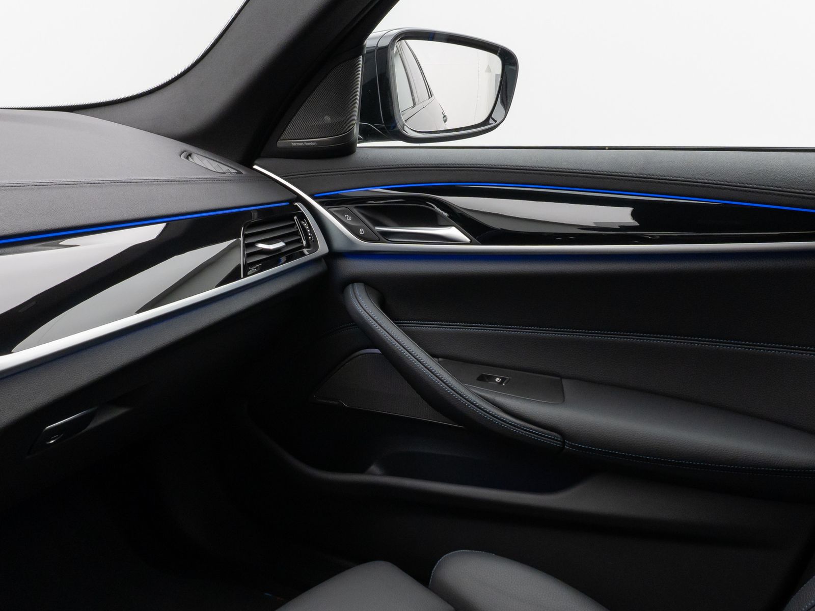 Fahrzeugabbildung BMW 540d xD M Sport Kamera Laser HUD DAB H/K Komfort