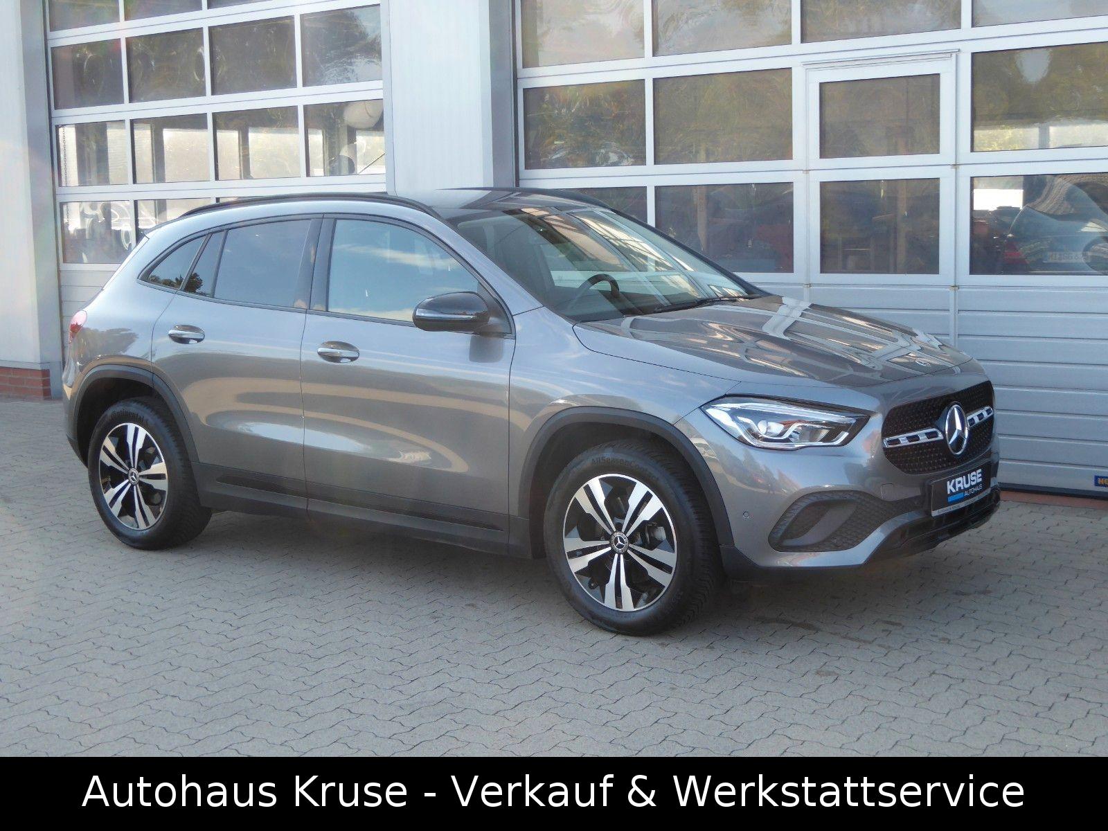 Mercedes-Benz GLA 200 PRO+NIGHT+AHK+EP-HECKKLAPPE+LED