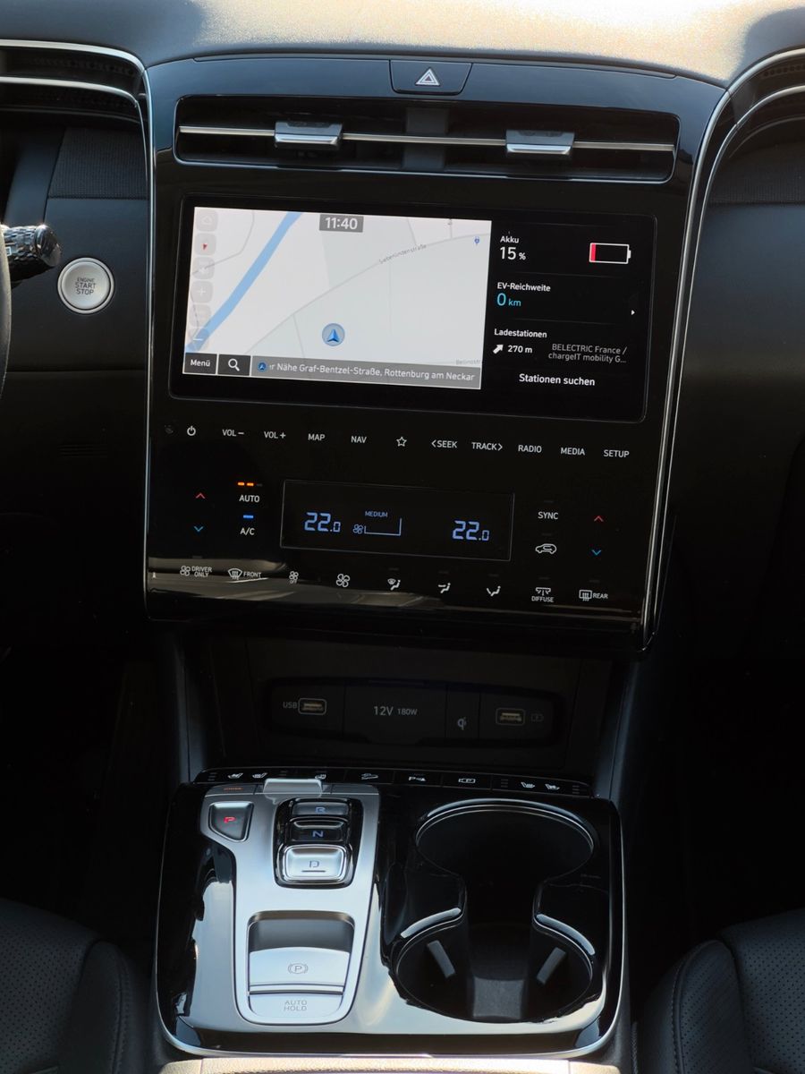 Fahrzeugabbildung Hyundai Tucson 1.6 T-GDI Prime PHEV 4WD Pano KRELL 360°