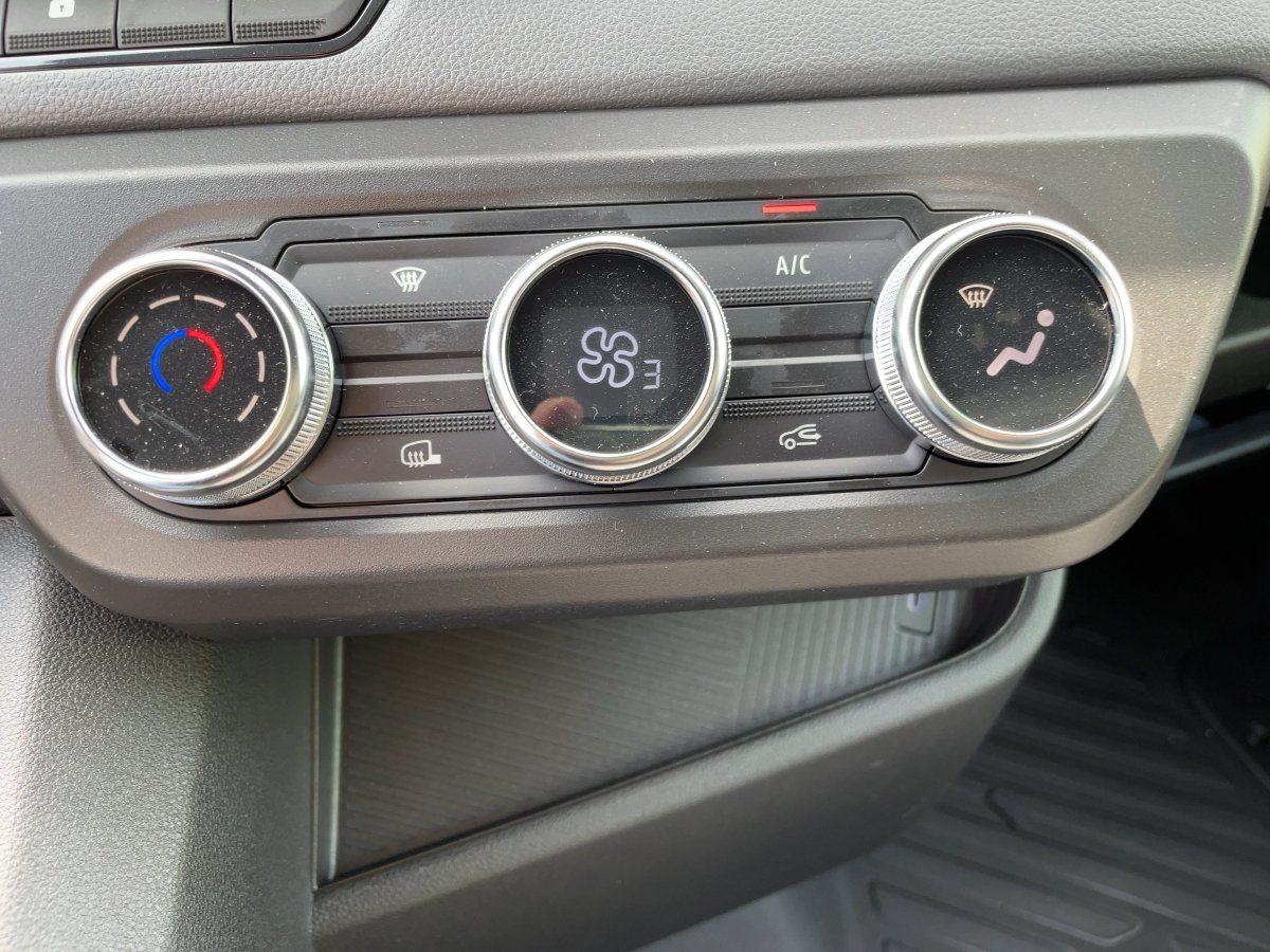 Nissan Interstar - Bild 13