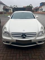 Mercedes-Benz CLS 63 AMG AMG - : Coupé, AMG C63